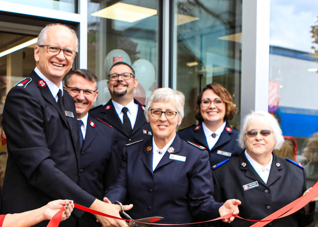 Ribbon cutting ceremony